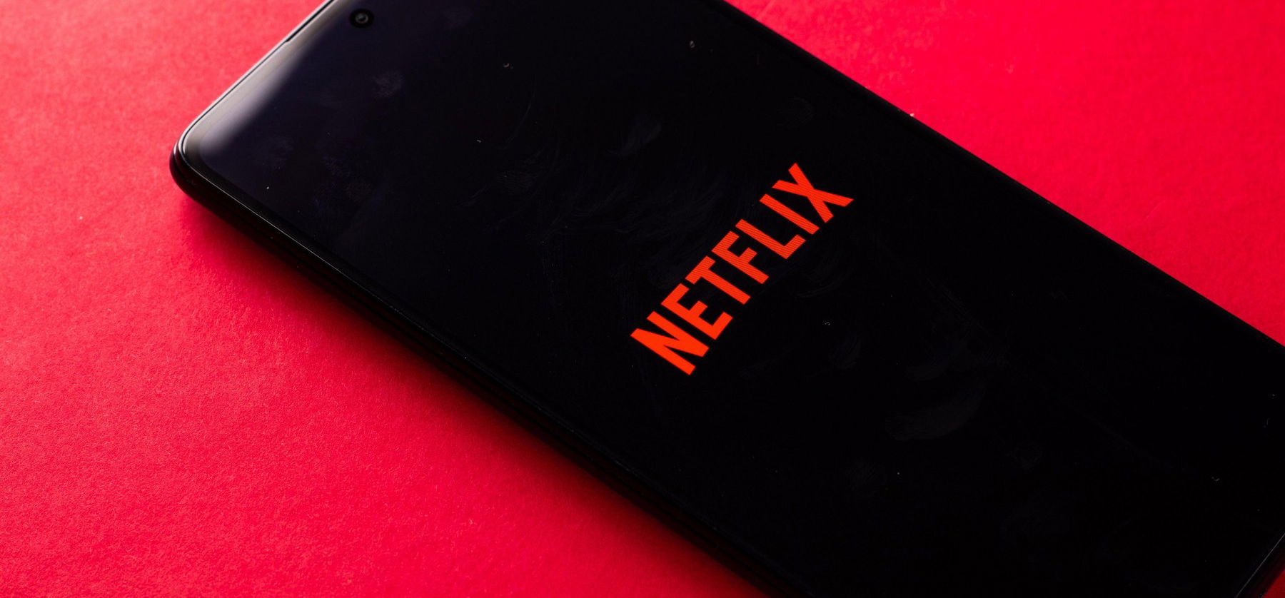 Hatalmas pofont kapott a Netflix, ebből nehéz lesz felállni - Ez a vég kezdete?