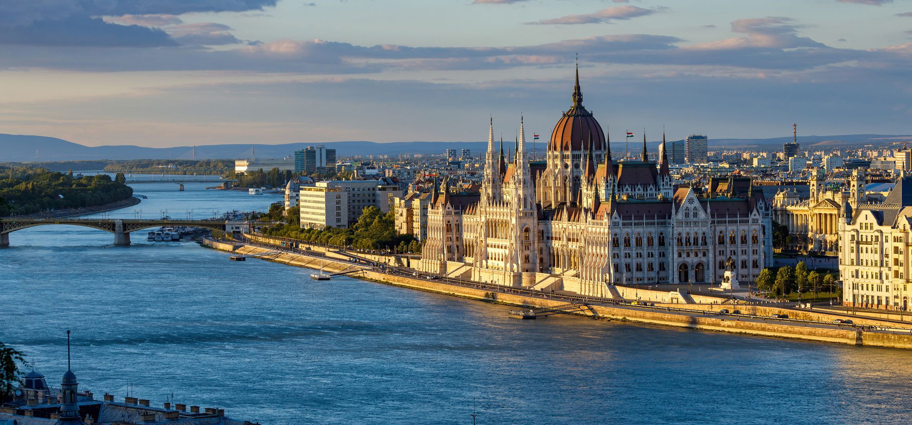 Budapesten még nem történt ilyen sokkoló dolog – már a mentés is régóta folyik