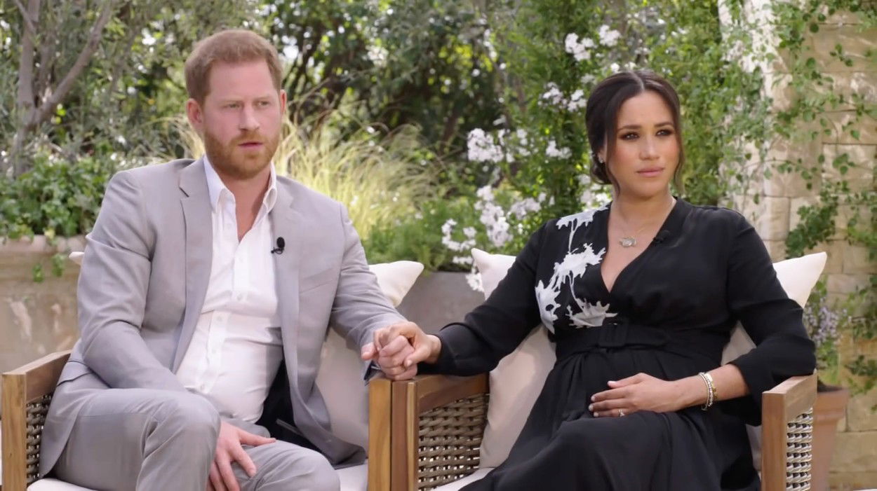 Megjelent a rendőrség Meghan Markle és Harry herceg csodálatos házánál Montecitóban - egyre több gyanús alak olálkodik a hercegi pár birtoka körül