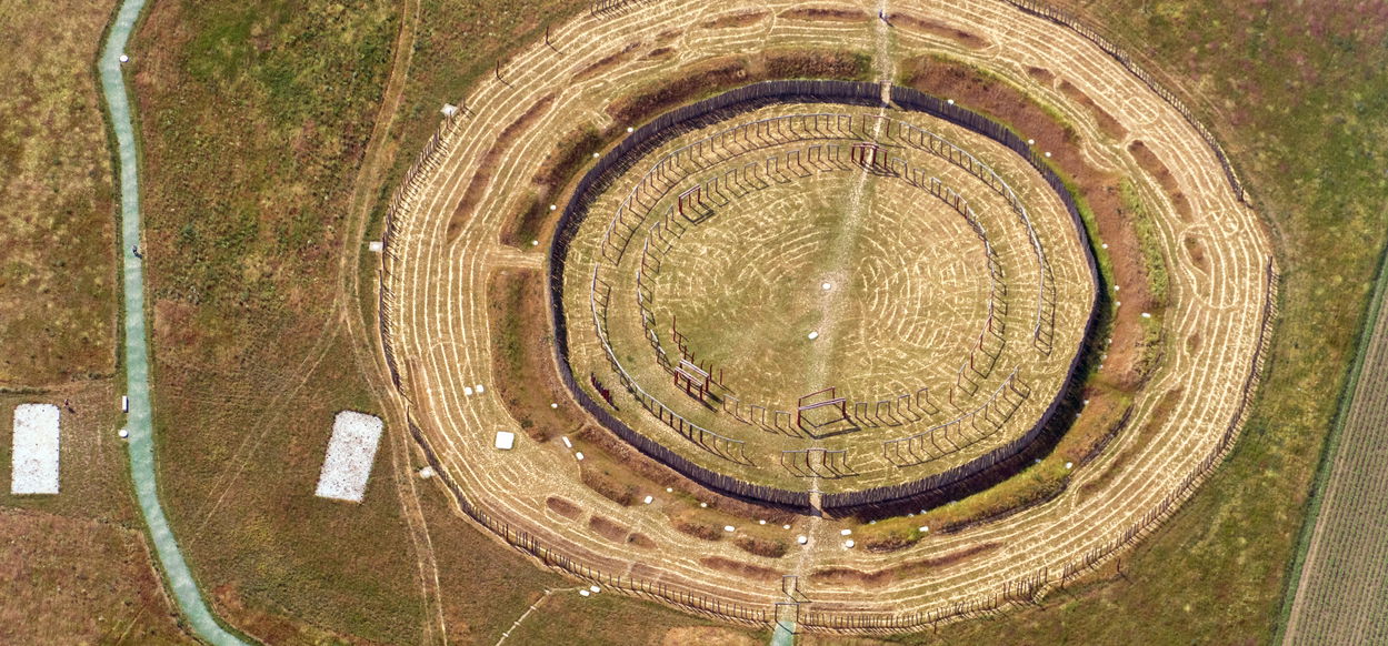 Döbbenet: Európa kellős közepén is van egy „Stonehenge”, elképesztő látvány