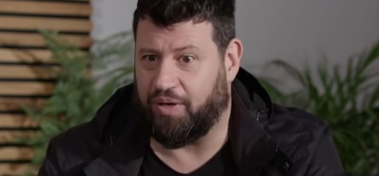 Puzsér Róbert olyan durván reagált Fluor Tomi gusztustalan beszólására, hogy abba mindenki belepirult