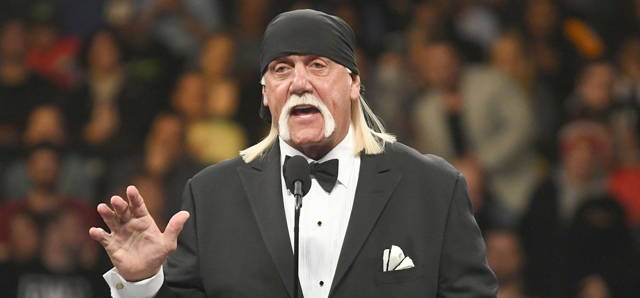 Hulk Hogan csúcsbombázó szőke lányának még a bugyija is kilógott a tengerparton, elképesztő fotók kerültek fel az internetre