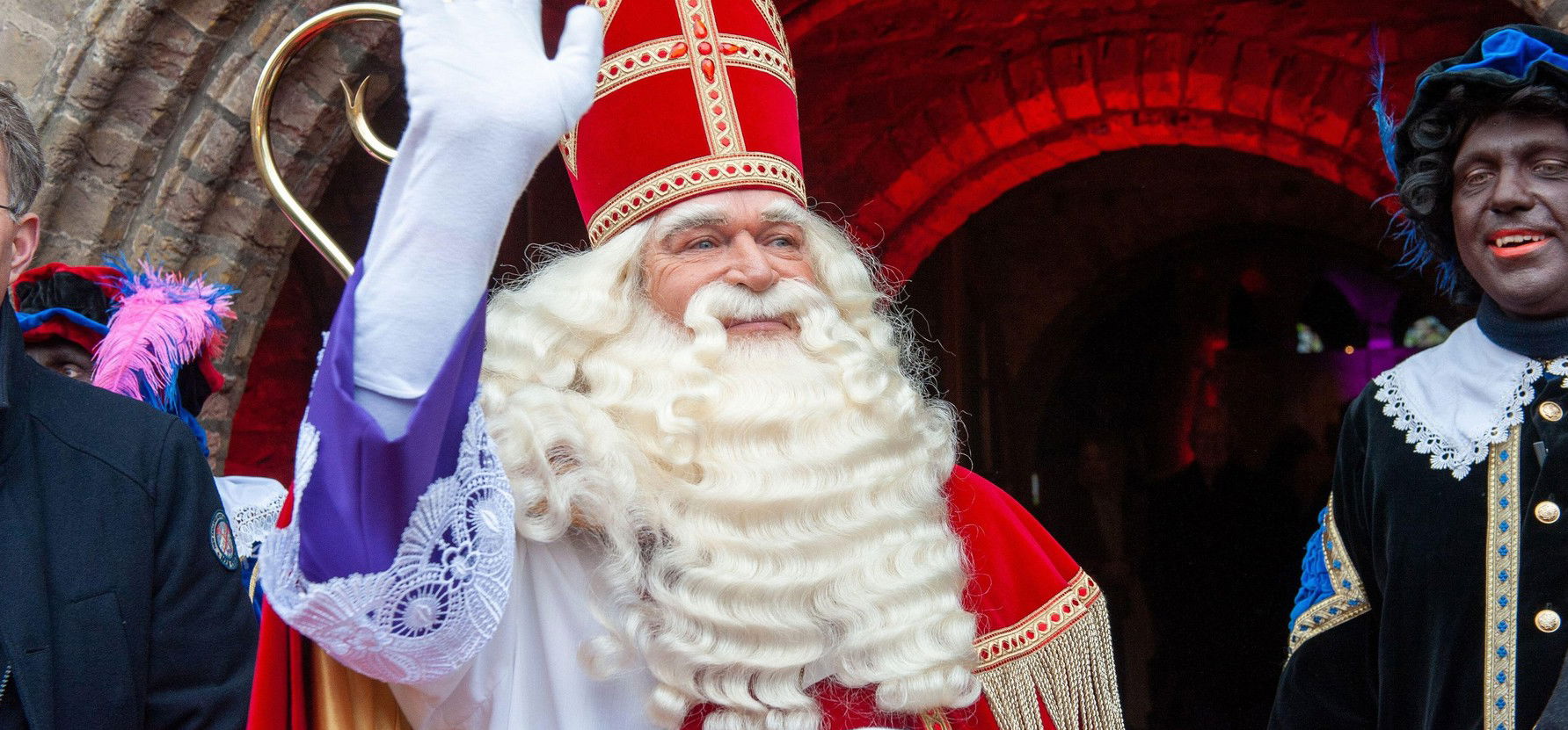 Megtalálták a Mikulás sírját, a maradványai azonban nincsenek benne – de pontosan tudják, hova tűnt