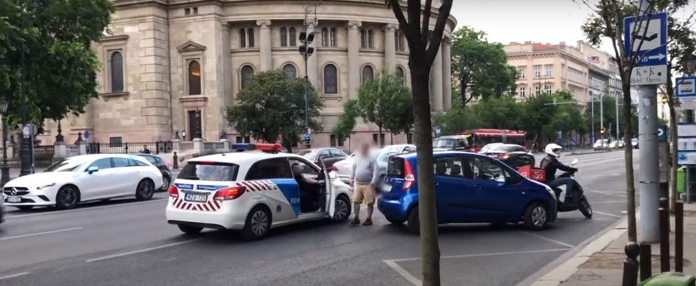 Teljesen kiakadt a magyar rendőr, amikor meglátta a rendszámot