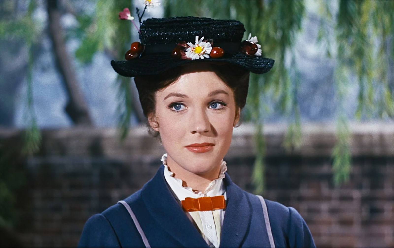 How Old Was Julie Andrews When She Filmed Mary Poppins