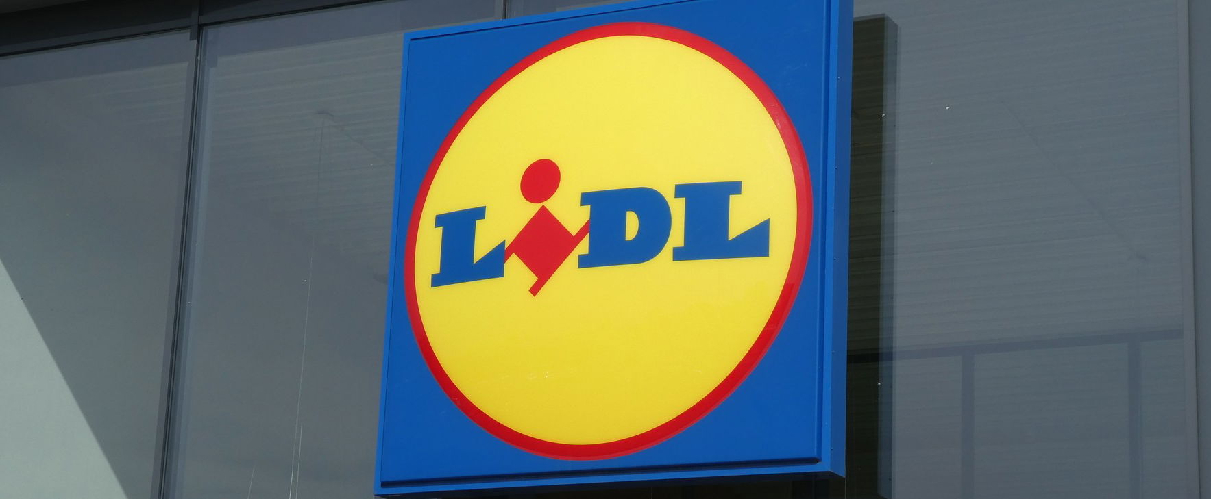 Rendkívüli bejelentést tett a Lidl, ami minden vásárlót érint