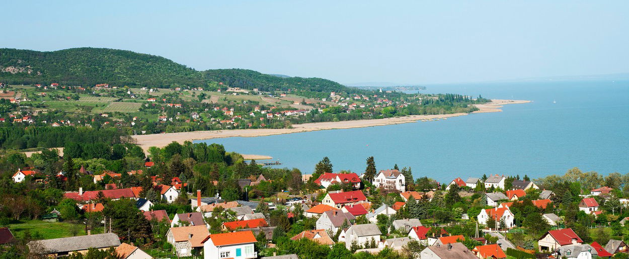 Félelmetes dolgot láttak a Balaton tetején, a magyarázat elképesztő