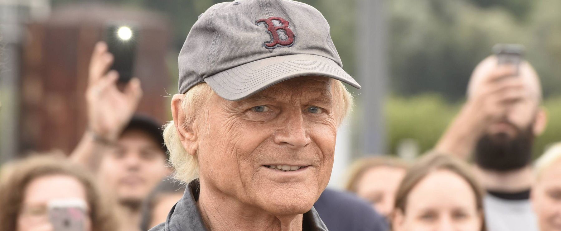 Gyászol Terence Hill, közös képpel jelentette be a szomorú hírt