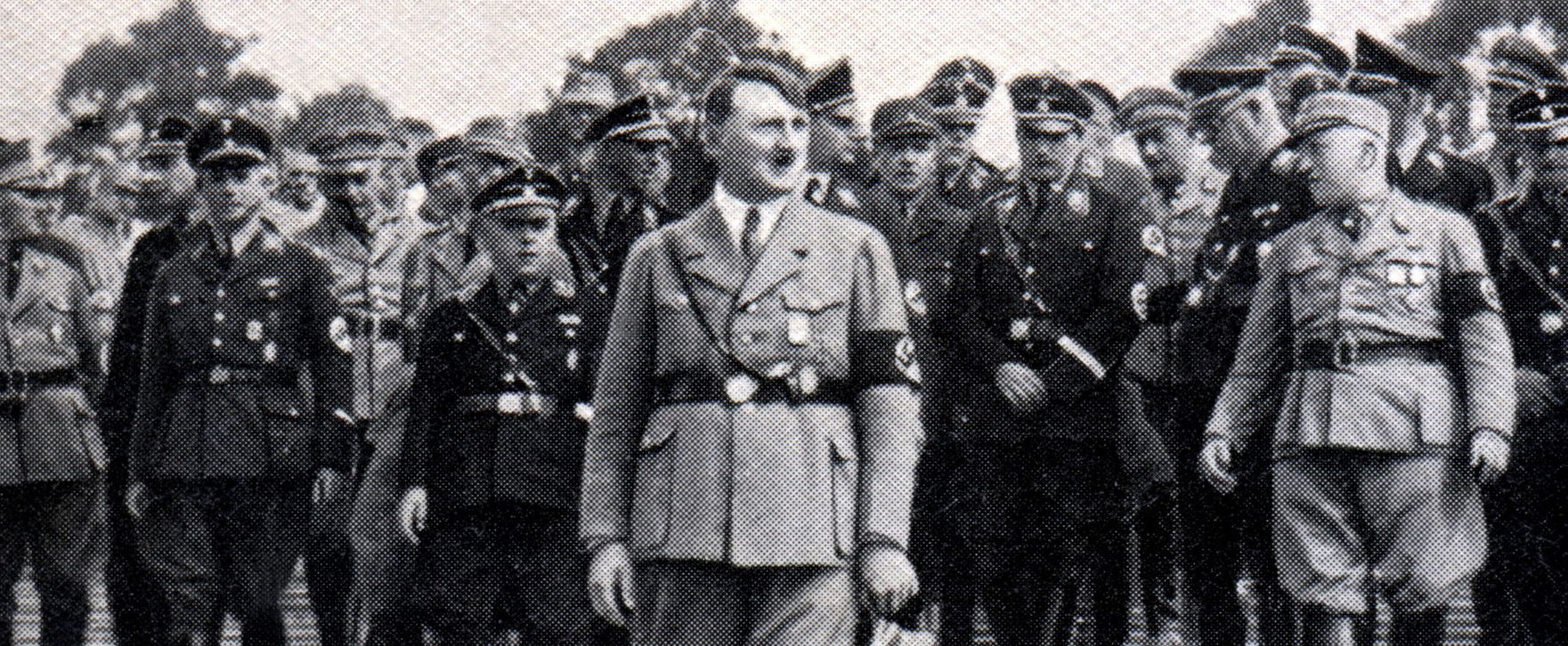 Nem szerette a sört mégis puccsot hirdetett, elsőként menekült el csúfos bukása után Hitler