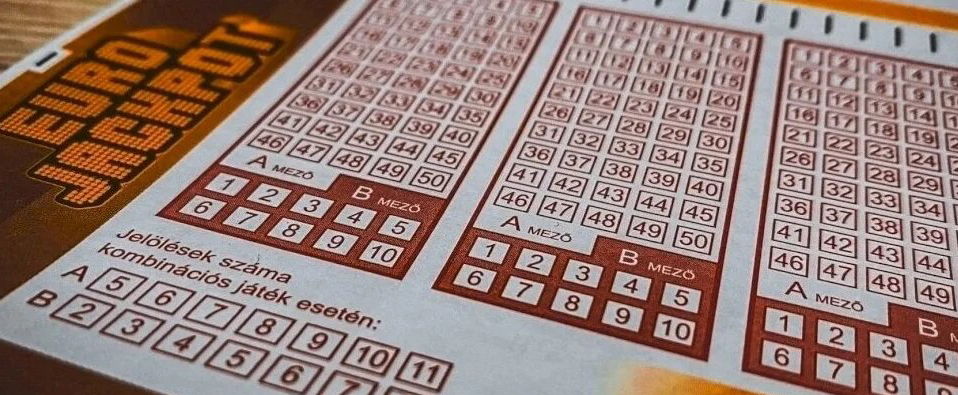 Eurojackpot: giganagy mennyiségű forinttal gazdagodhatott ma a nyerőszámok behúzója, ha ezeket a számokat sikerült eltalálni