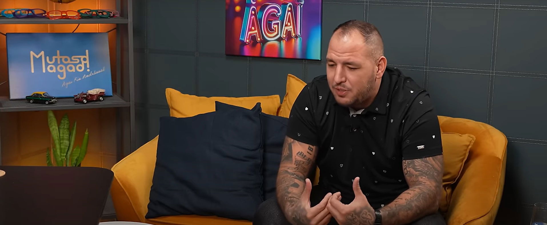 Kíméletlenül elmérgesedhet Majka és Curtis kapcsolata, nagyon súlyos pénzeket húzott ki az ózdi rapper az újpesti fenegyerek zsebéből