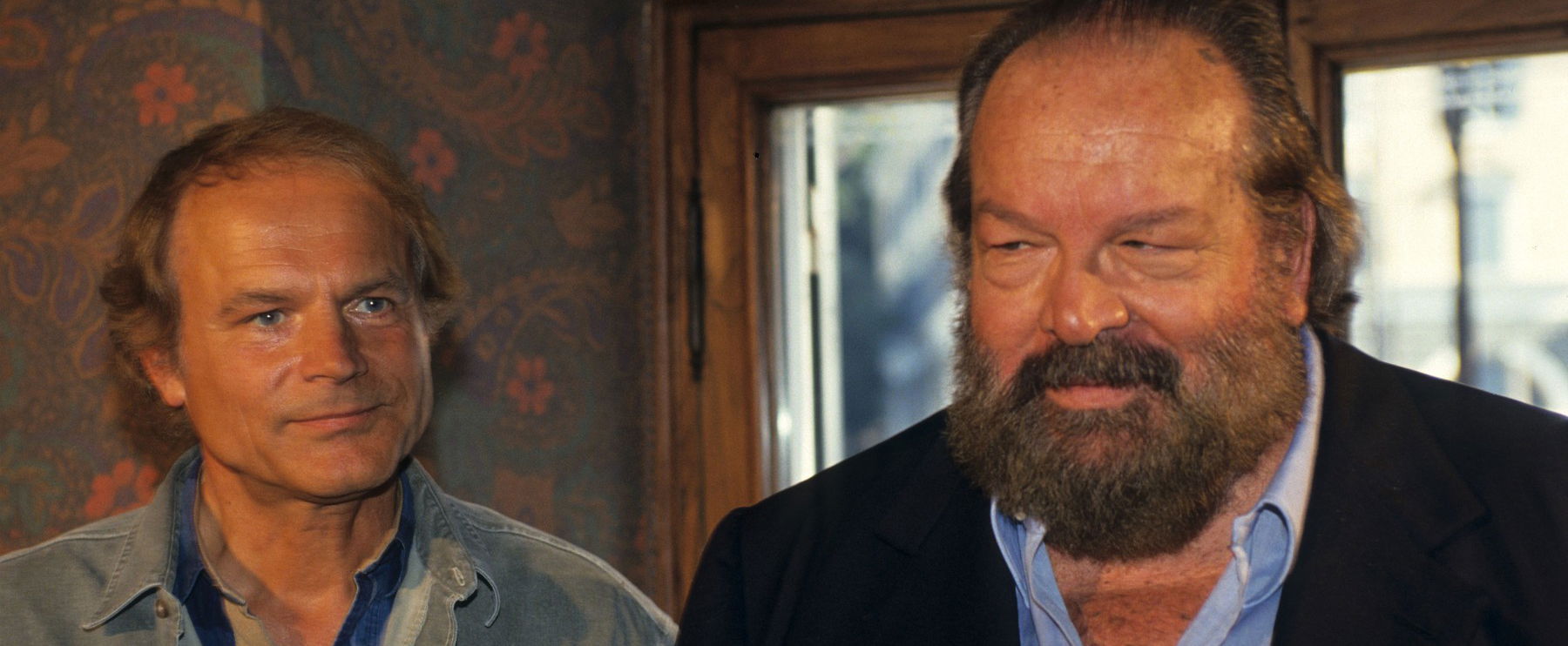 Itt a bizonyíték, tényleg belekerült Bud Spencer és Terence Hill filmjébe, meg se próbálták eltüntetni