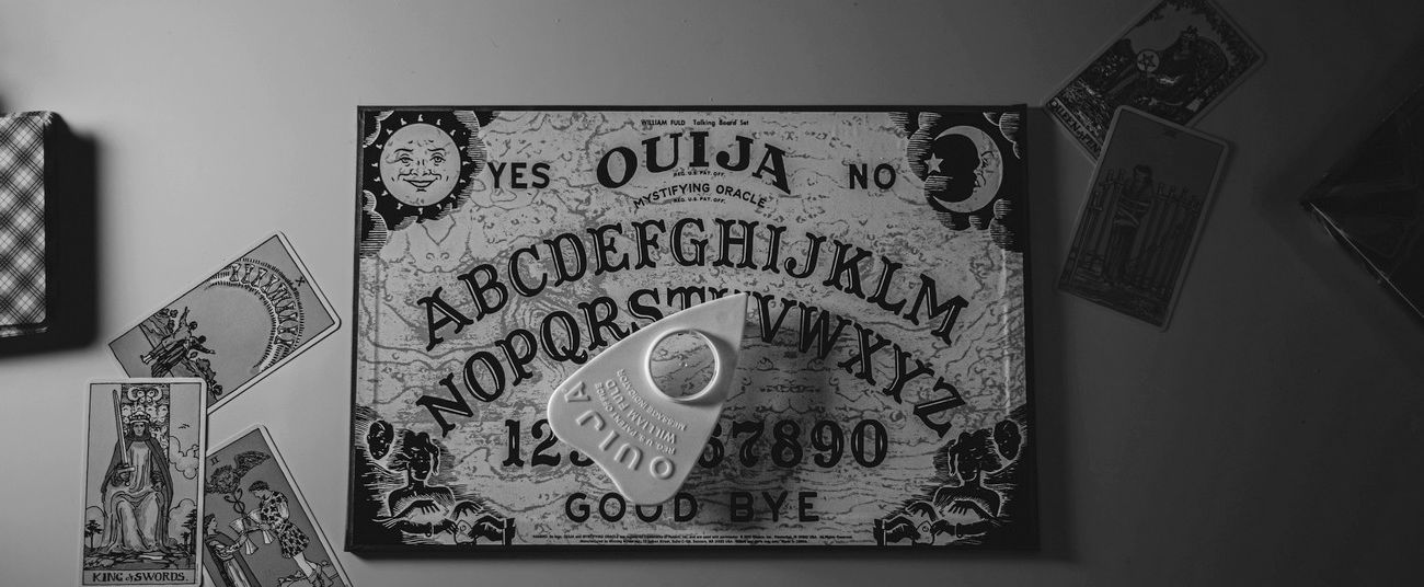 Példa nélküli eset: egy rendőr szellemek által elkövetett bűncselekményről vett fel jegyzőkönyvet, a Netflix azonnal lecsapott a sztorira