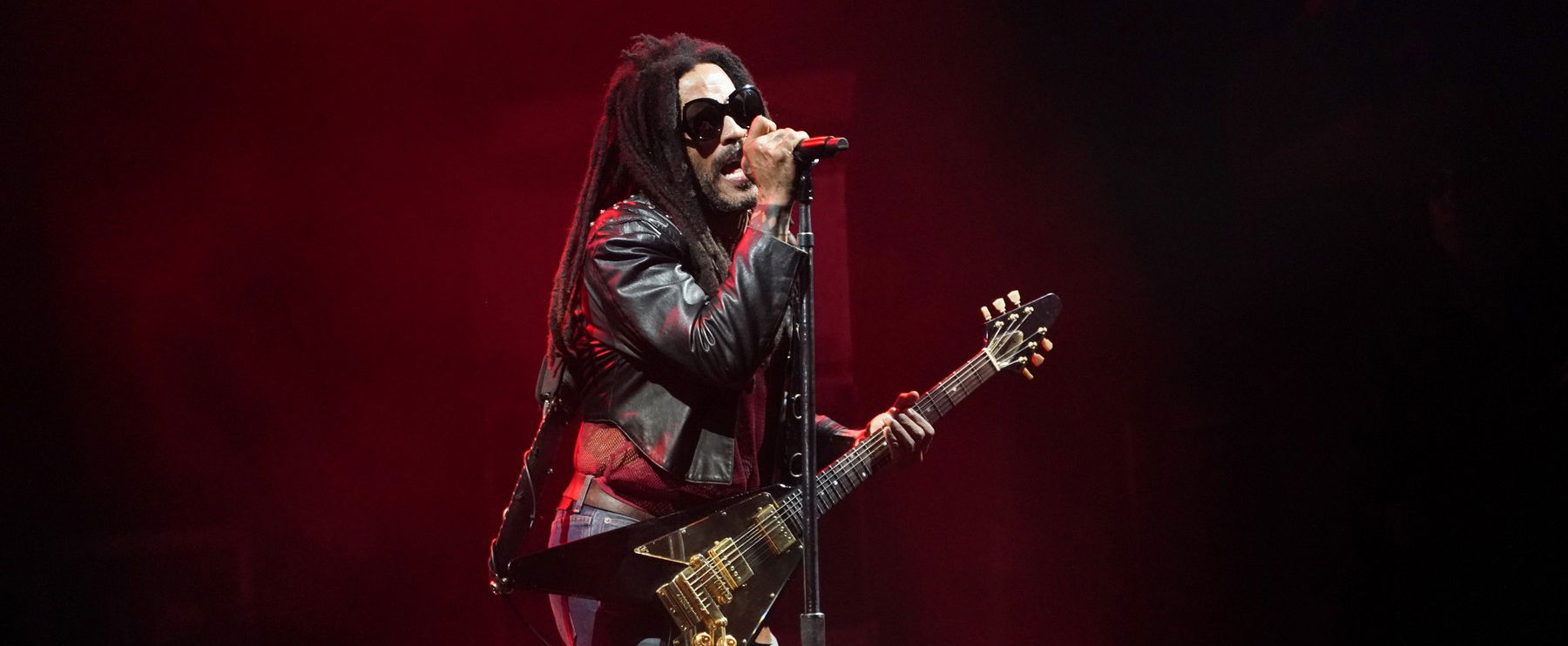 Olyasmi történt Lenny Kravitz budapesti koncertjén, amitől teljesen kiakadt a világhírű zenész rajongója