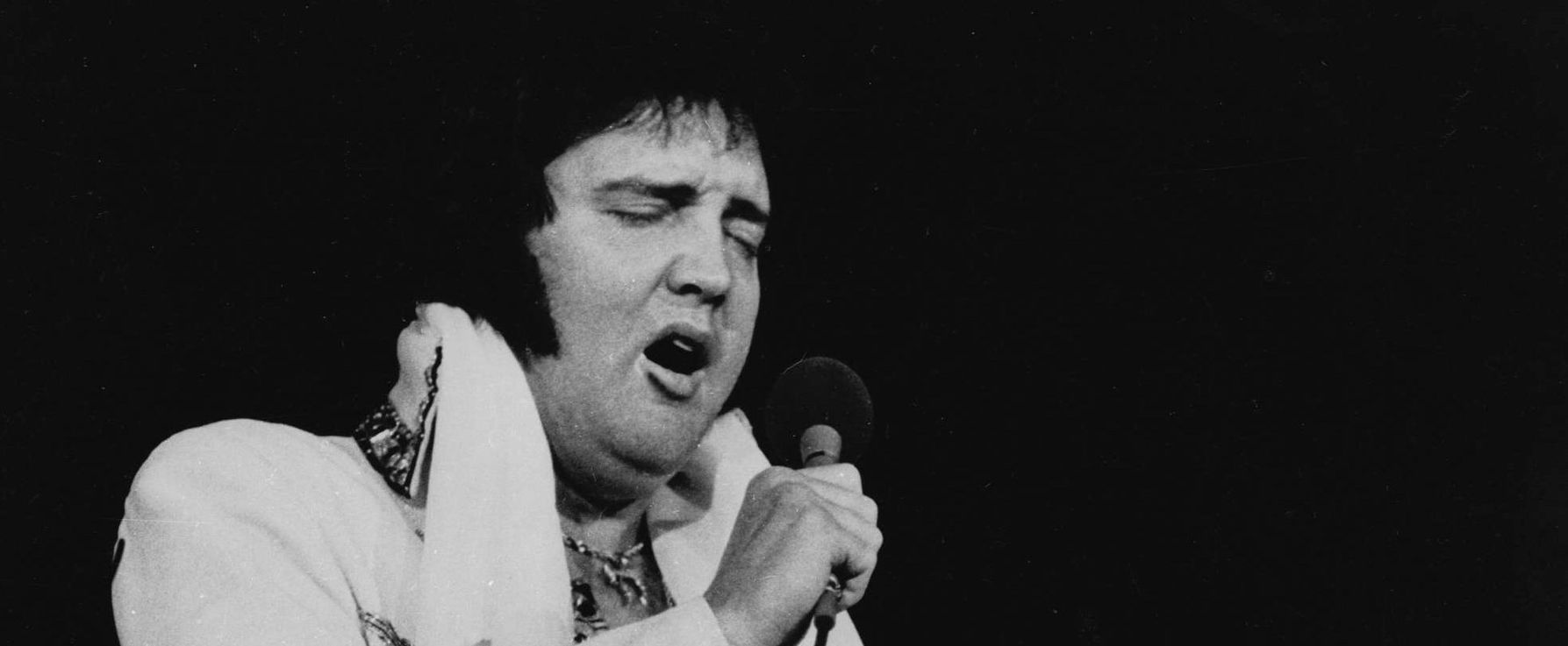 Titkos boncolást hajtottak végre Elvis Presley testén, meghökkentő teória merült fel a haláláról