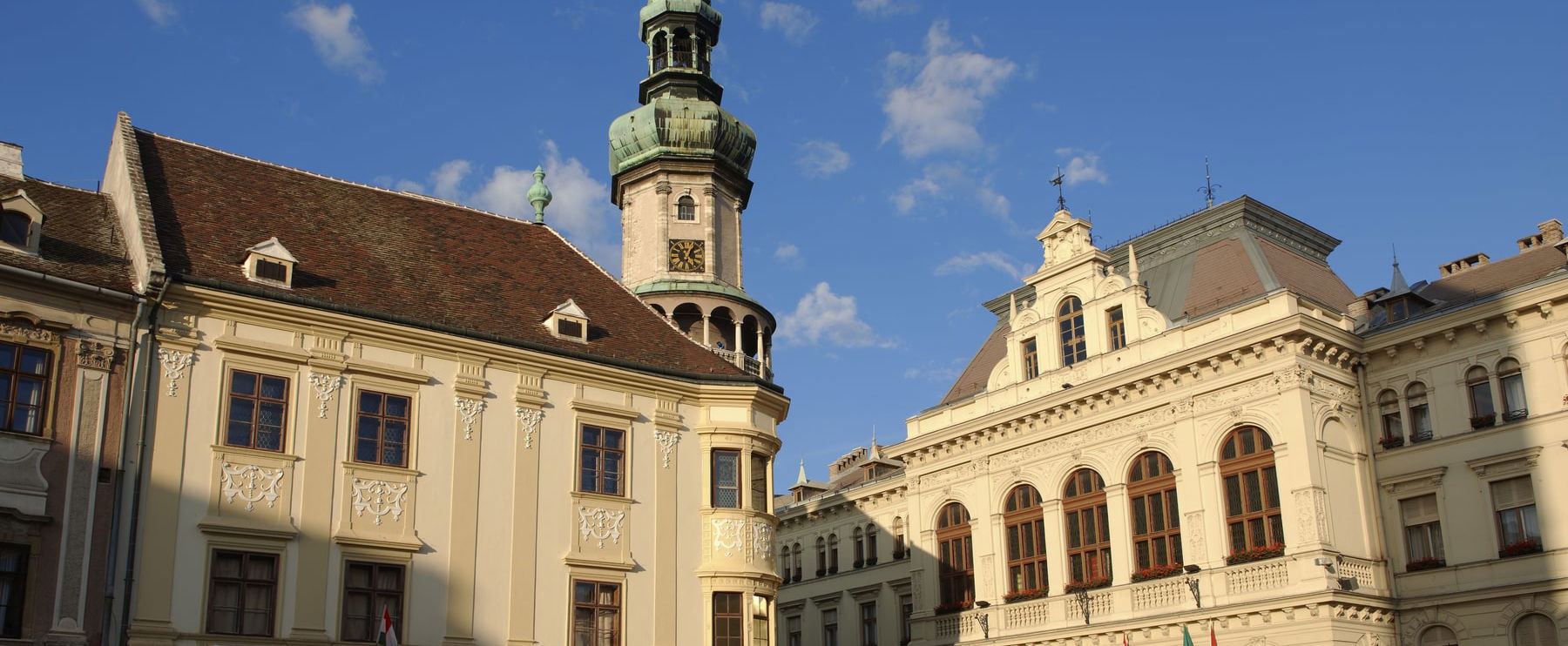 Rejtélyes tárgyat rejt Sopron belvárosa, mindenki elsétál mellette, észre sem veszik