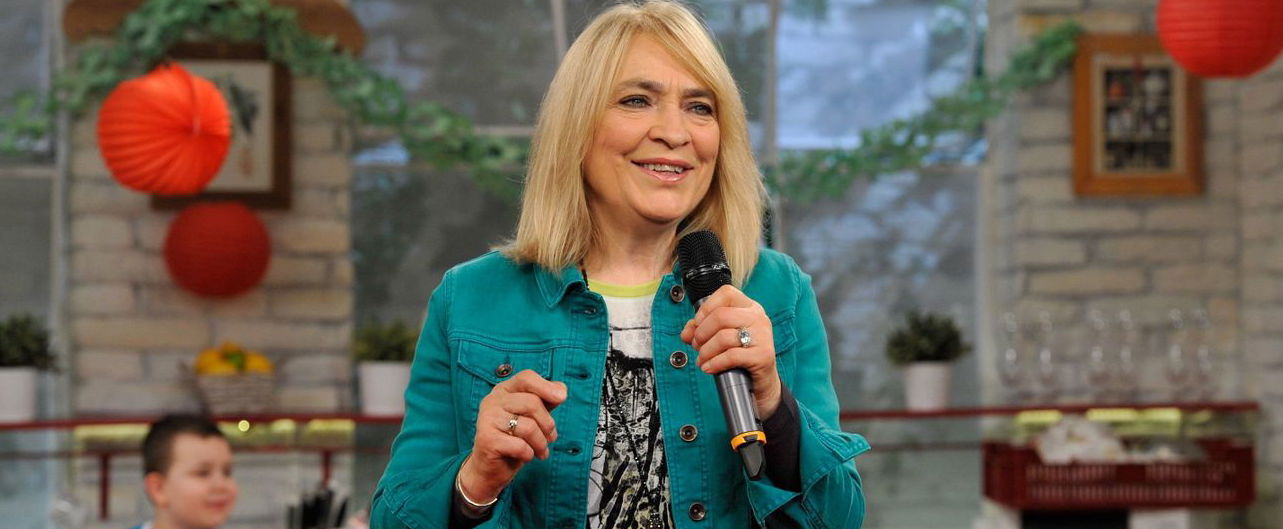 Megütötték Kovács Katit, még a vére is eleredt, közeli ismerős adta neki a pofont évekkel ezelőtt