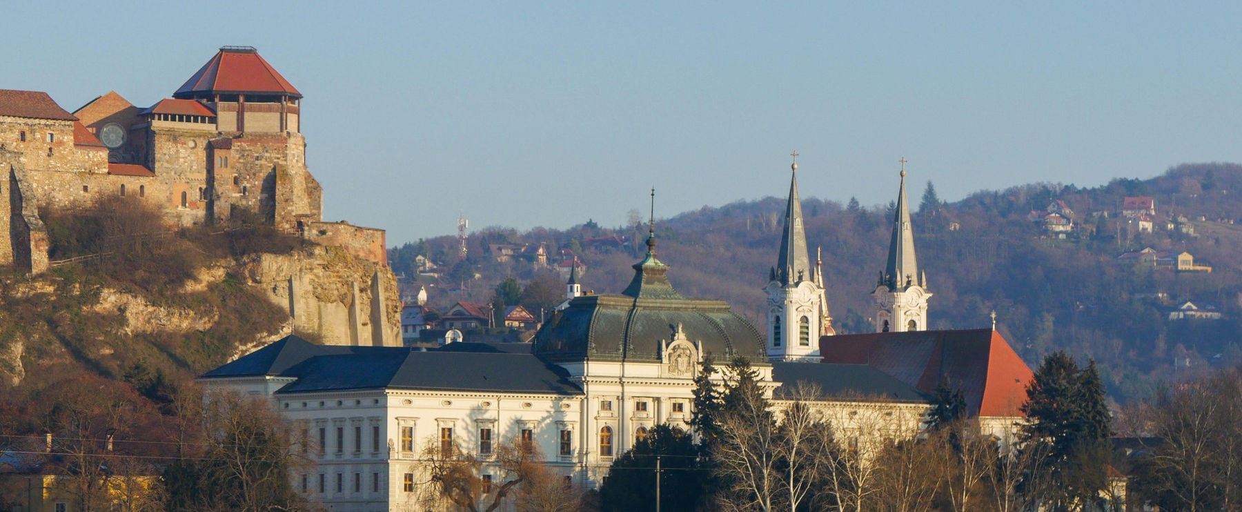 Világszenzáció Esztergomban, a föld alól került elő felfoghatatlan értékű kincs