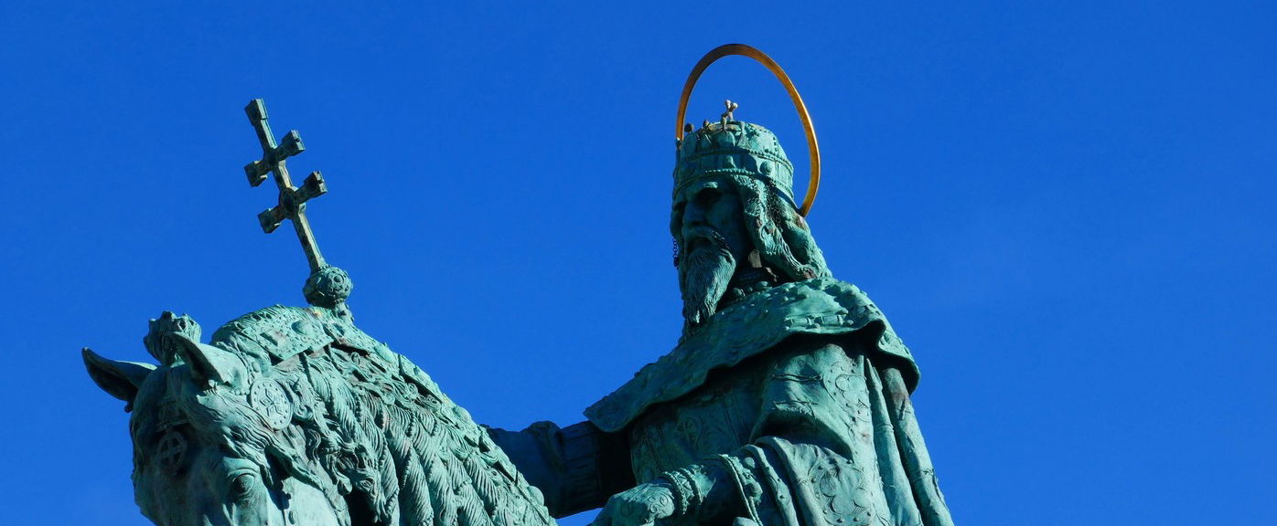 Botrányosan hangzik, a magyarság szent tárgyát árverezték el