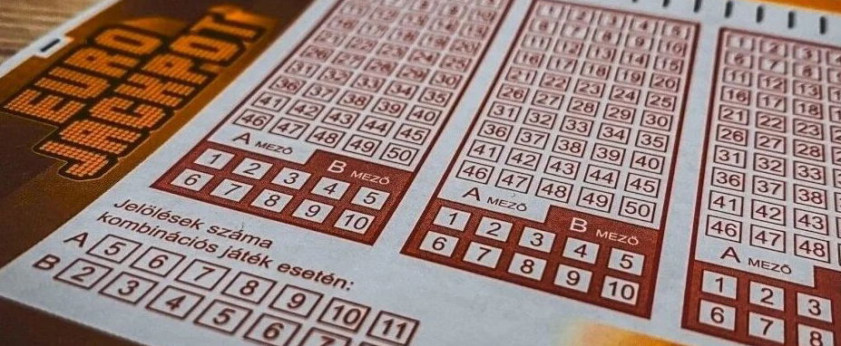Eurojackpot: 14 ezer millió forintnál is többet adtak ma a nyertesnek, ez a 7 szám nagyon sok pénzt érhetett