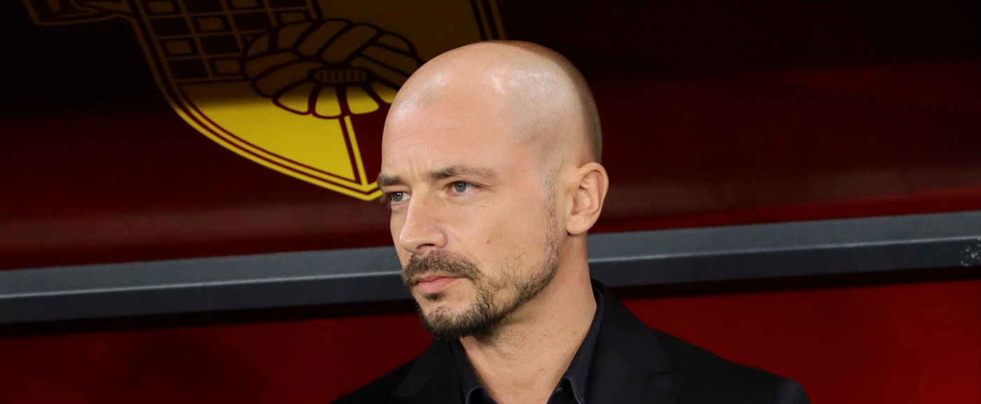 Gyanús volt mindig is? Ez Nestor El Maestro valódi neve, még Debrecenben is alig tudják