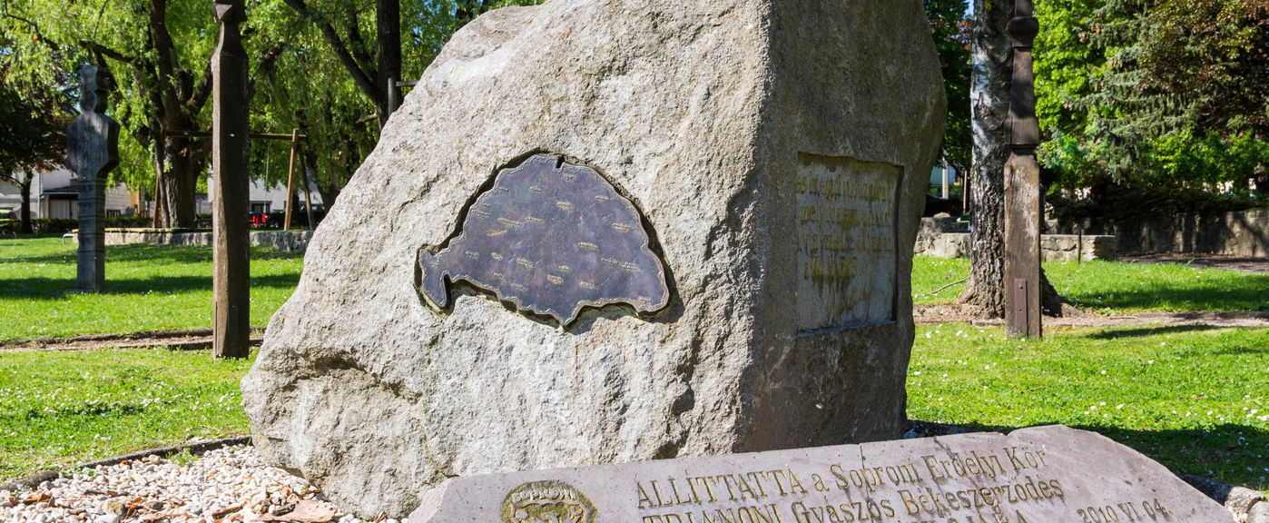 Ez történt volna, ha a magyarok nem írják alá a trianoni békeszerződést, brutális amit kimondott a szakember