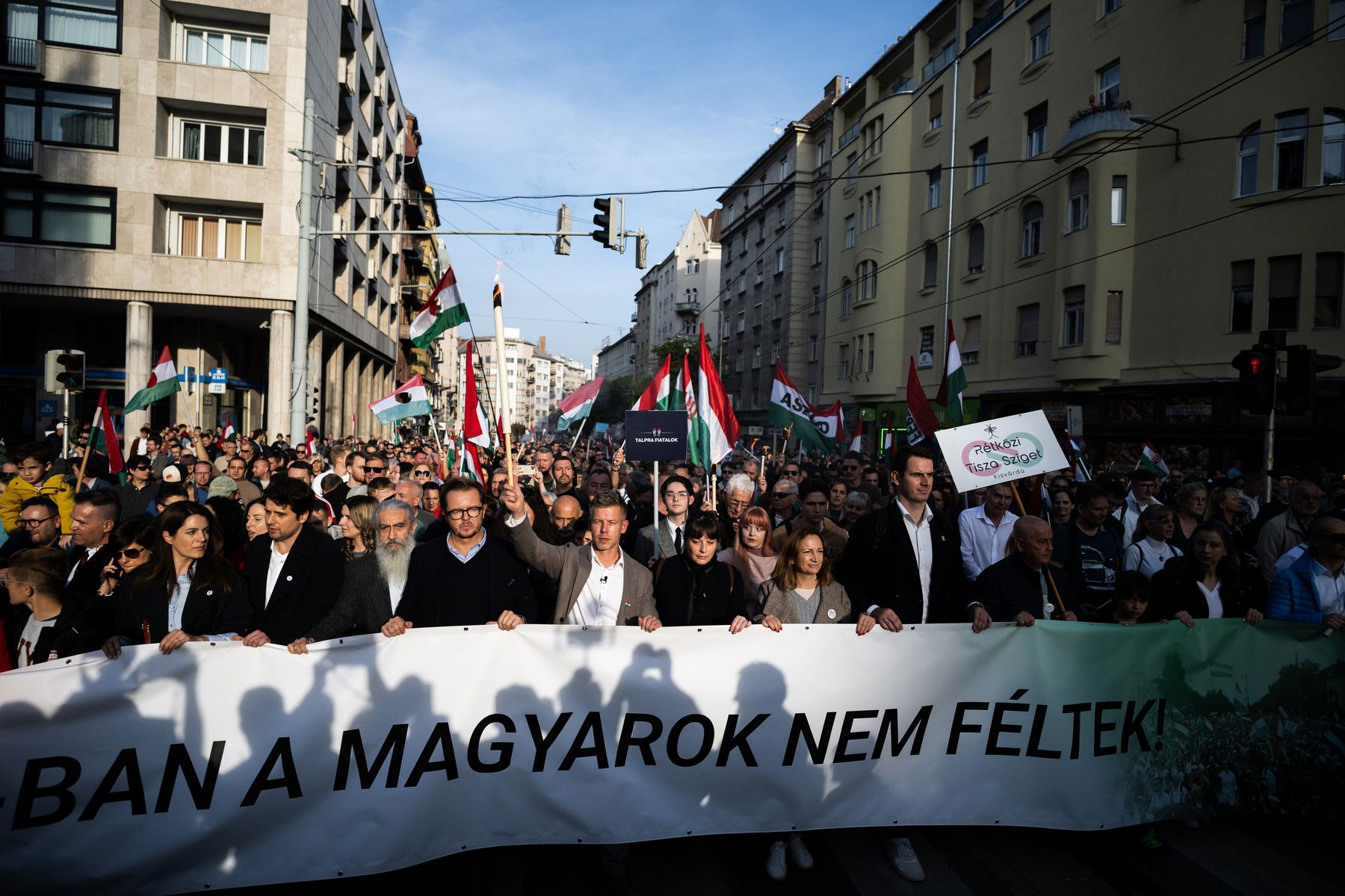 "Nem is jutnak el a választásokig" - máris temette a TISZA-kormányt Hont András
