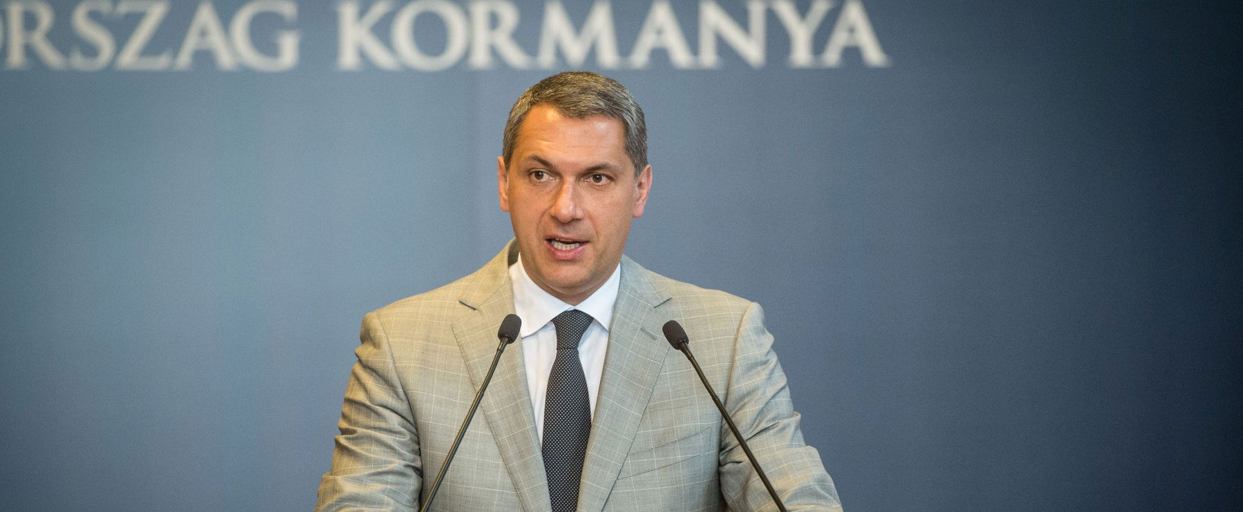 Lázár János megpróbálta megvédeni a MÁV-ot, most sem sikerült neki