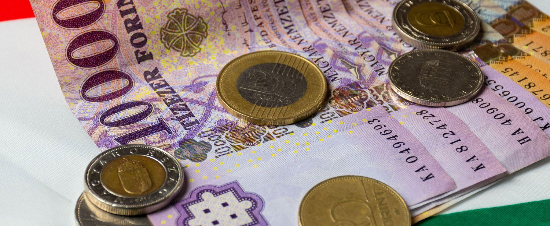 Ez a fém 200 forintos tízezer forintot ér, túrd fel érte a pénztárcád