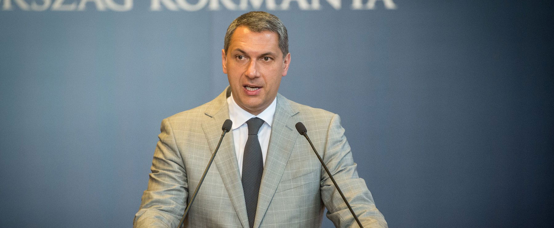 Először hangzott el a Lázár-kormány neve, ebben különbözne Orbán Viktorétól