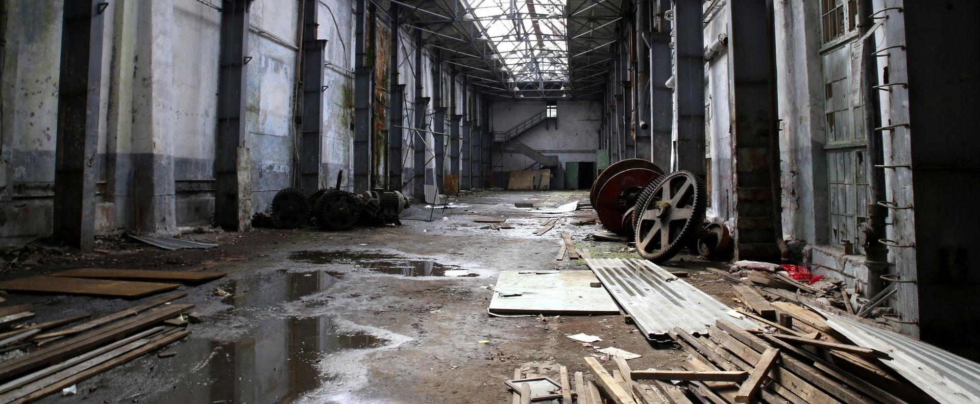Brutális kegyetlenség az elhagyatott miskolci gyárban, tovább gyűrűzik az urbex botrány