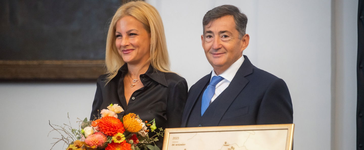 Kellemetlen anekdota terjed Mészáros Lőrinc és Várkonyi Andrea szerelméről, ezen röhög egész ország