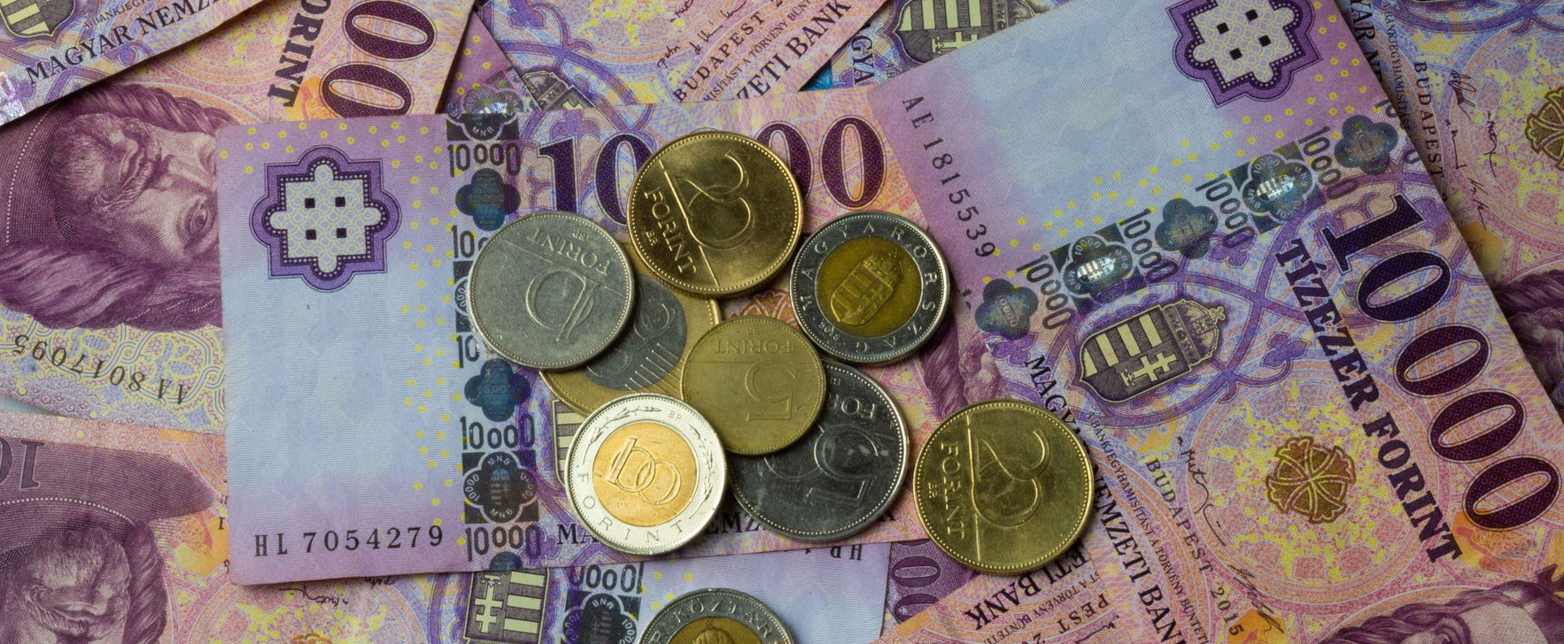 100 ezer forintot ér egy magyar fémpénz, a története is rendkívüli