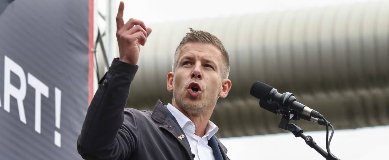 Peter Razos Rázós kérdéseket kapott Magyar Péter, személyeskedésig fajult a dolog a ...