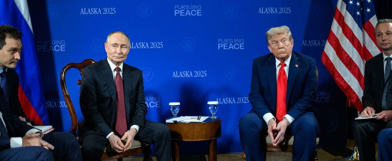 Testbeszéd-szakértő elemezte Trump és Putyin viselkedését és döbbenetes következtetésre jutott