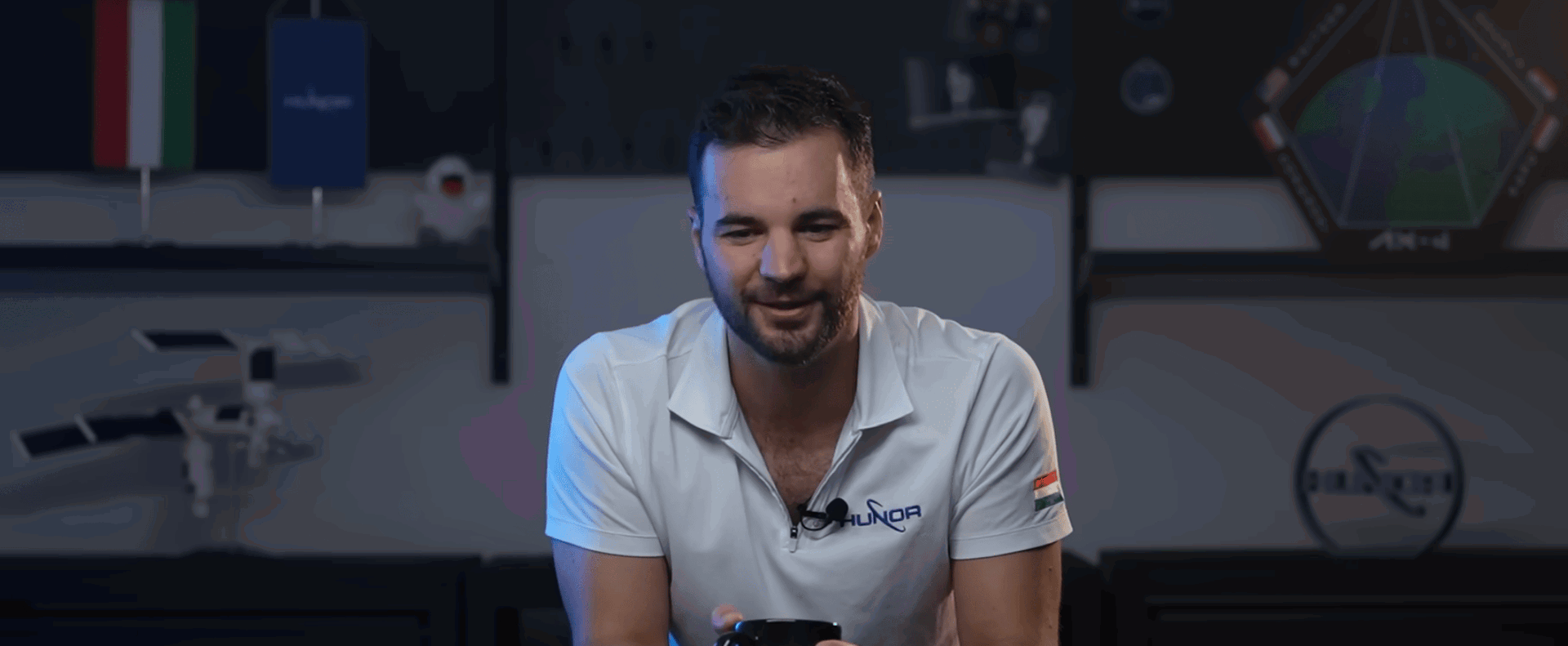Nem hiszed el, Kapu Tibort kivel boronálták össze, erre csak a hazatérő űrhajós adhat magyarázatot