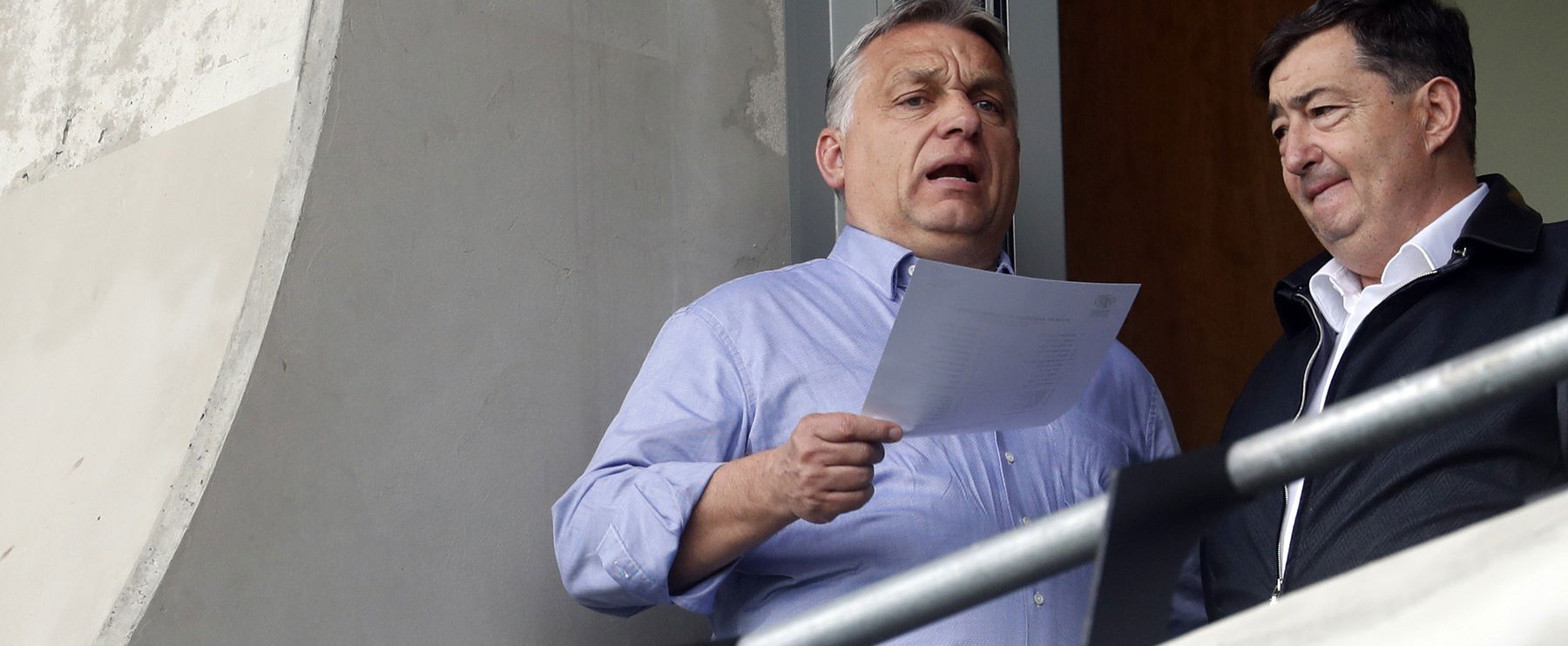 Hihetetlenül népszerű lett egy termék Mészáros Lőrinc miatt, ezen röhög most az egész ország