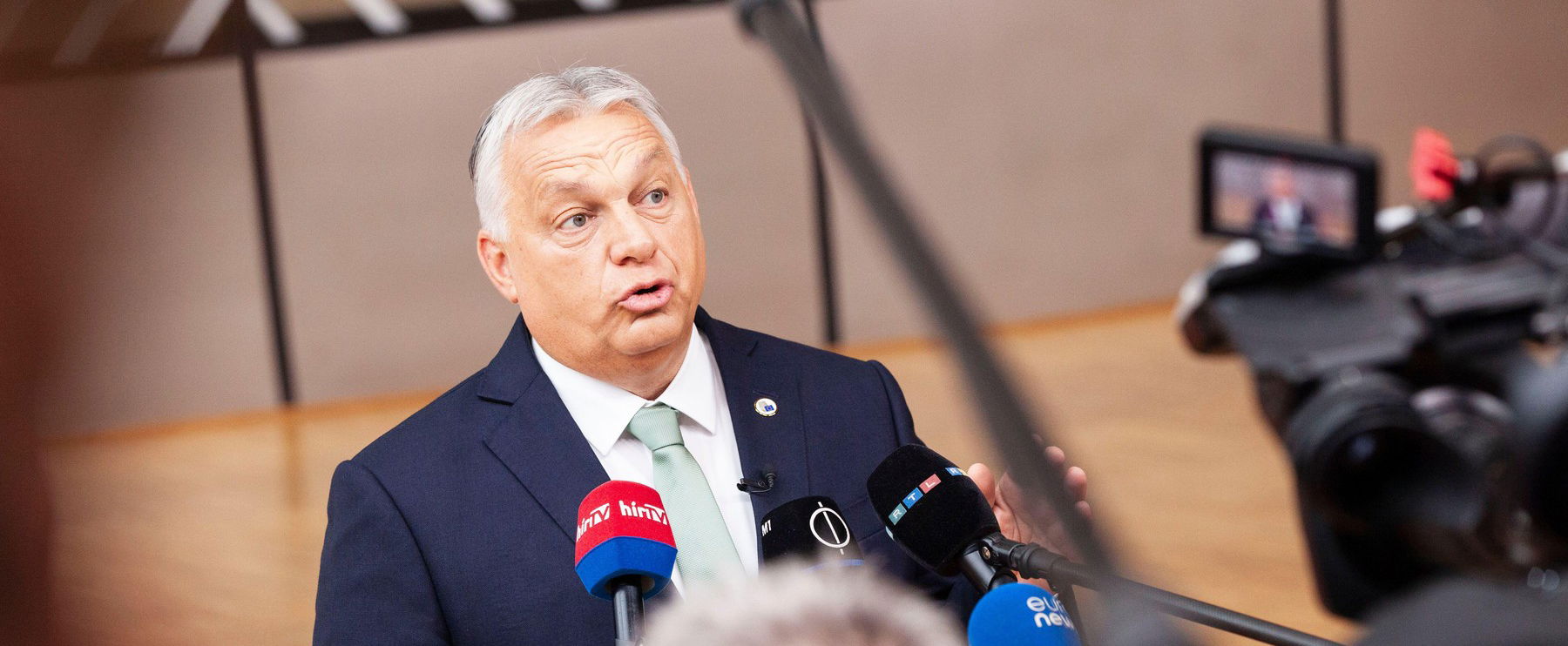 Van valami egészen fura Orbán Viktor horvátországi nyaralásában, amit eddig kevesen vettek észre