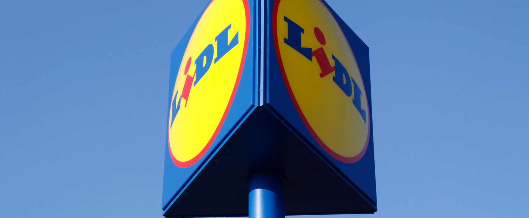 Ledobta a bombát a Lidl, óriási kedvezmény érkezik a nyugdíjasoknak, rákontráztak az Aldira