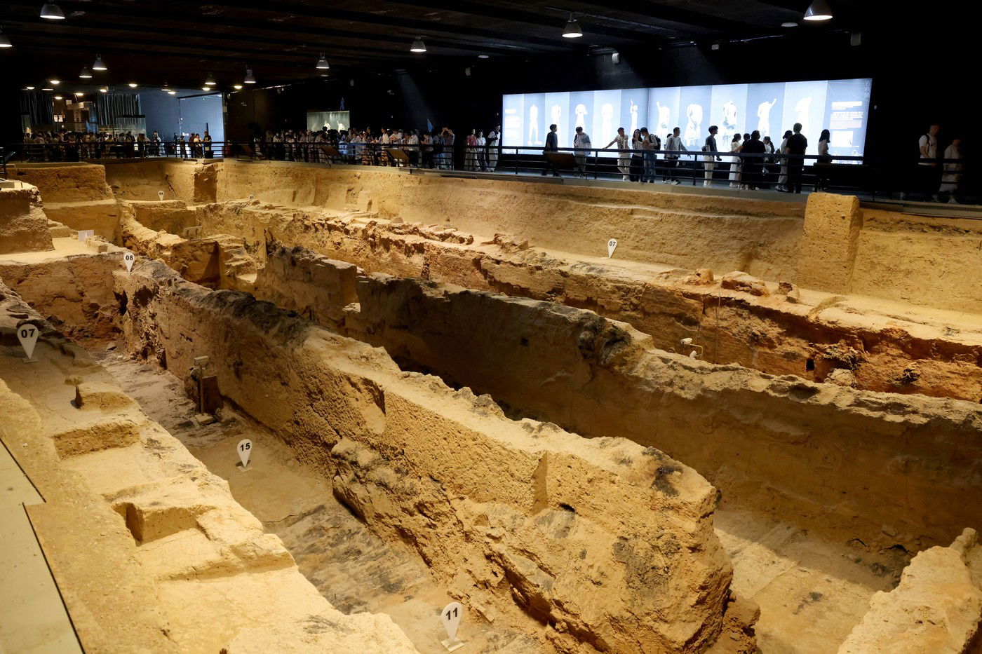 N’ose pas ouvrir la plus grande « pyramide » du monde, le scientifique s’appelait quelle est la raison