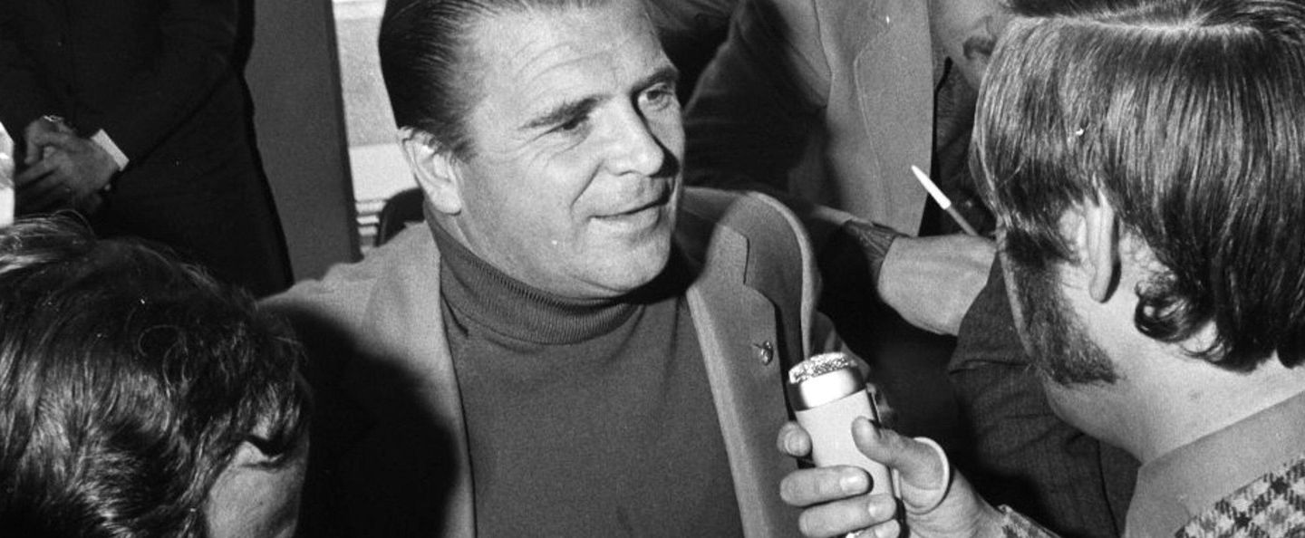 Kinyitották Puskás Öcsi legendás elhagyatott villáját, elképesztő amit a focista felhalmozott