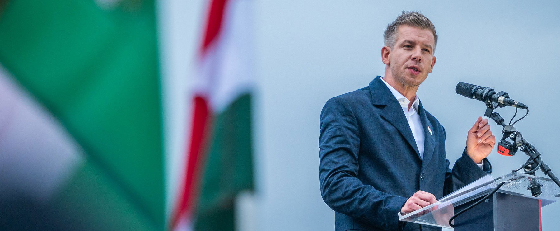 Durva dolgot tervezhet a Tisza Párt az ellenzéki pártokkal ha győz, szakértő mondta ki