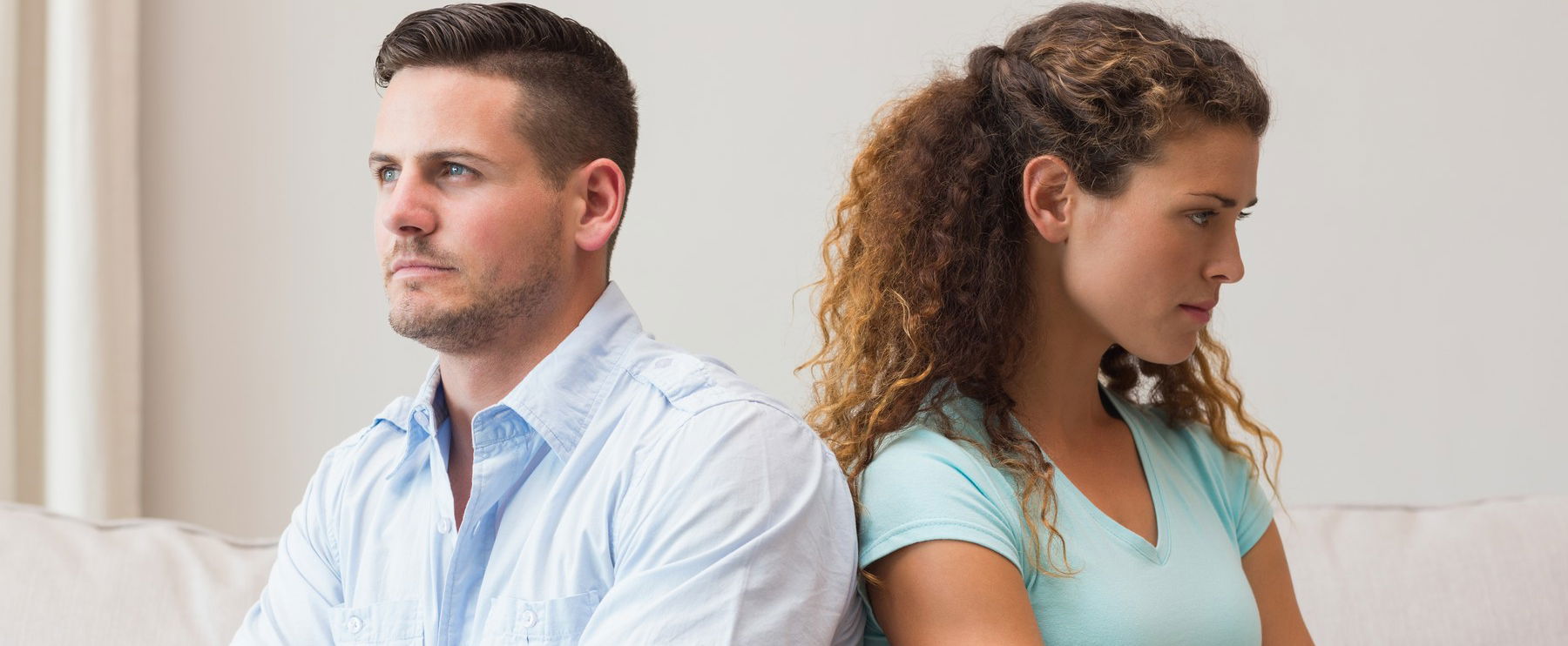 Le kellett némítani a tévét az RTL új műsora közben, úgy üvöltött egymással két híresség ami felfoghatatlan