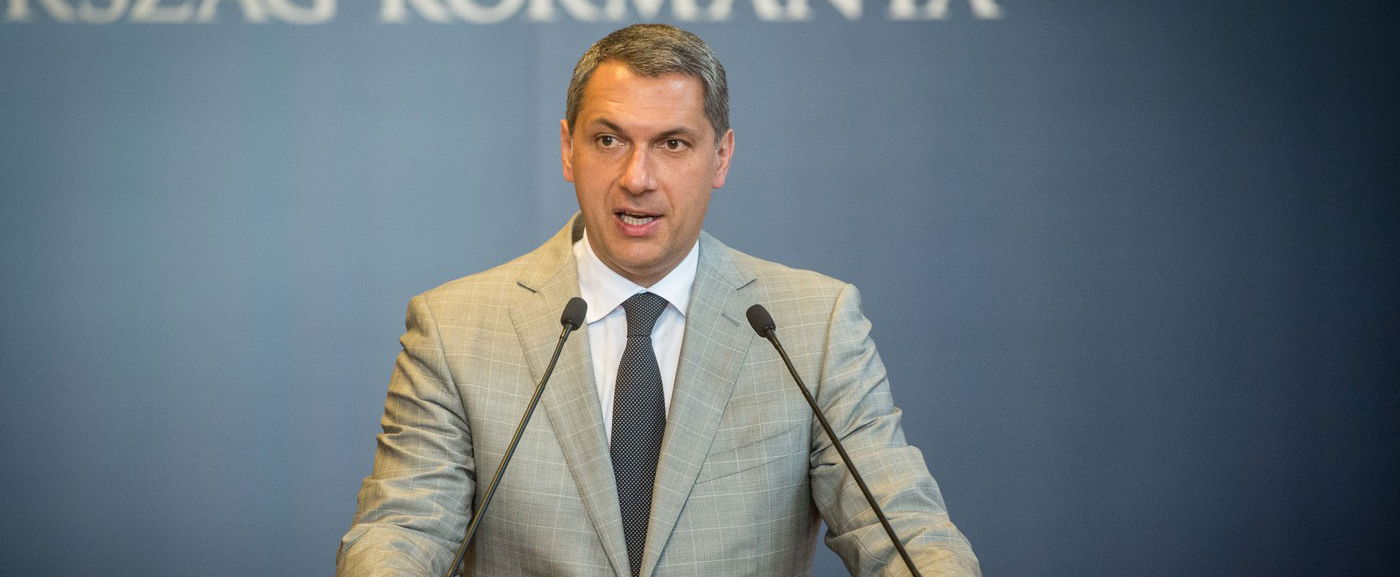 Ez az eredeti foglalkozása Lázár Jánosnak, ebből szerzett diplomát, nem erre gondoltál volna