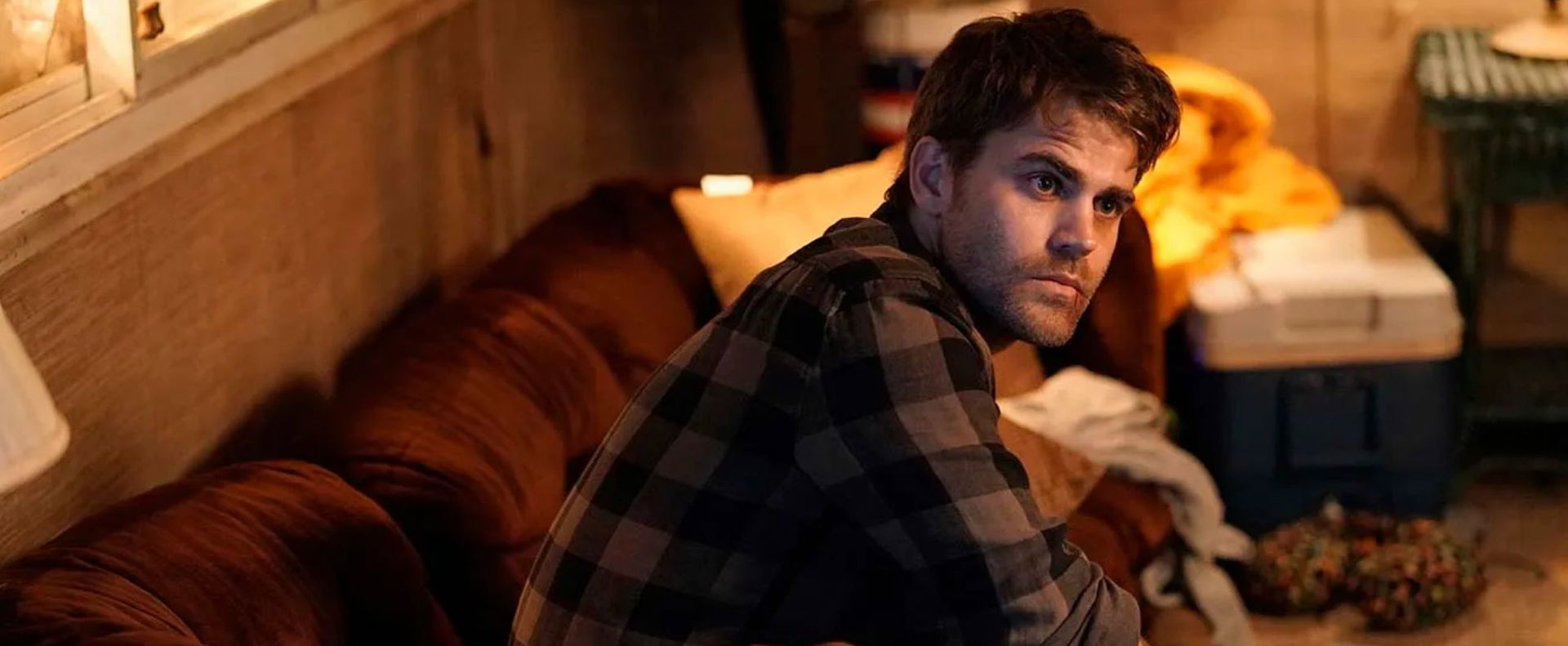 A nézők imádják, a kritikusok nem tudnak betelni vele, és senki sem tudja abbahagyni, ezt a thriller sorozatot mindenkinek látnia kell