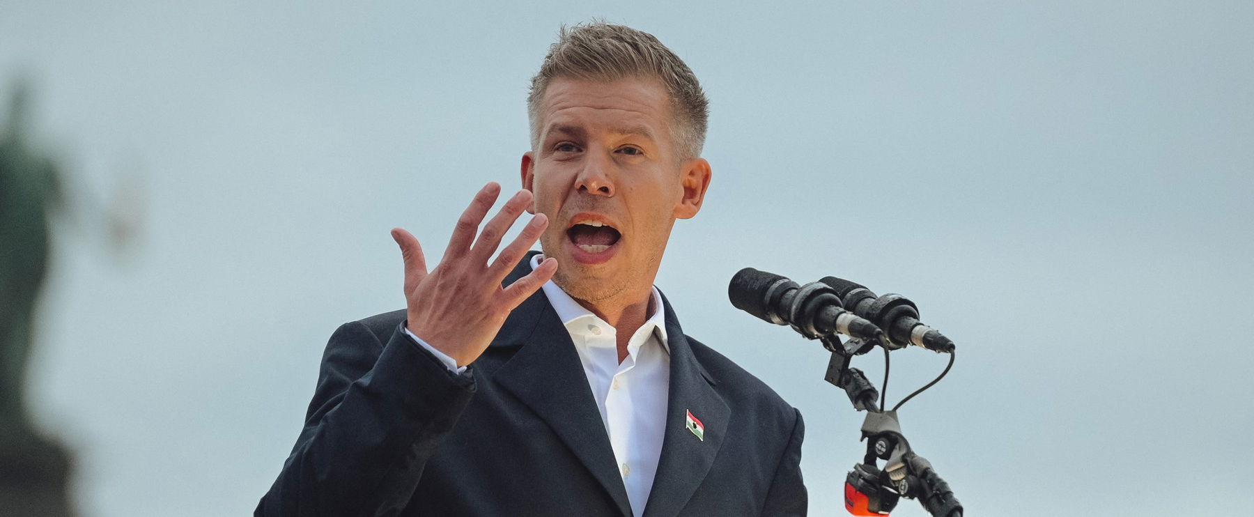 Elképesztő fordulatot vett az adatszivárgási botrány, nem akármi történt a háttérben