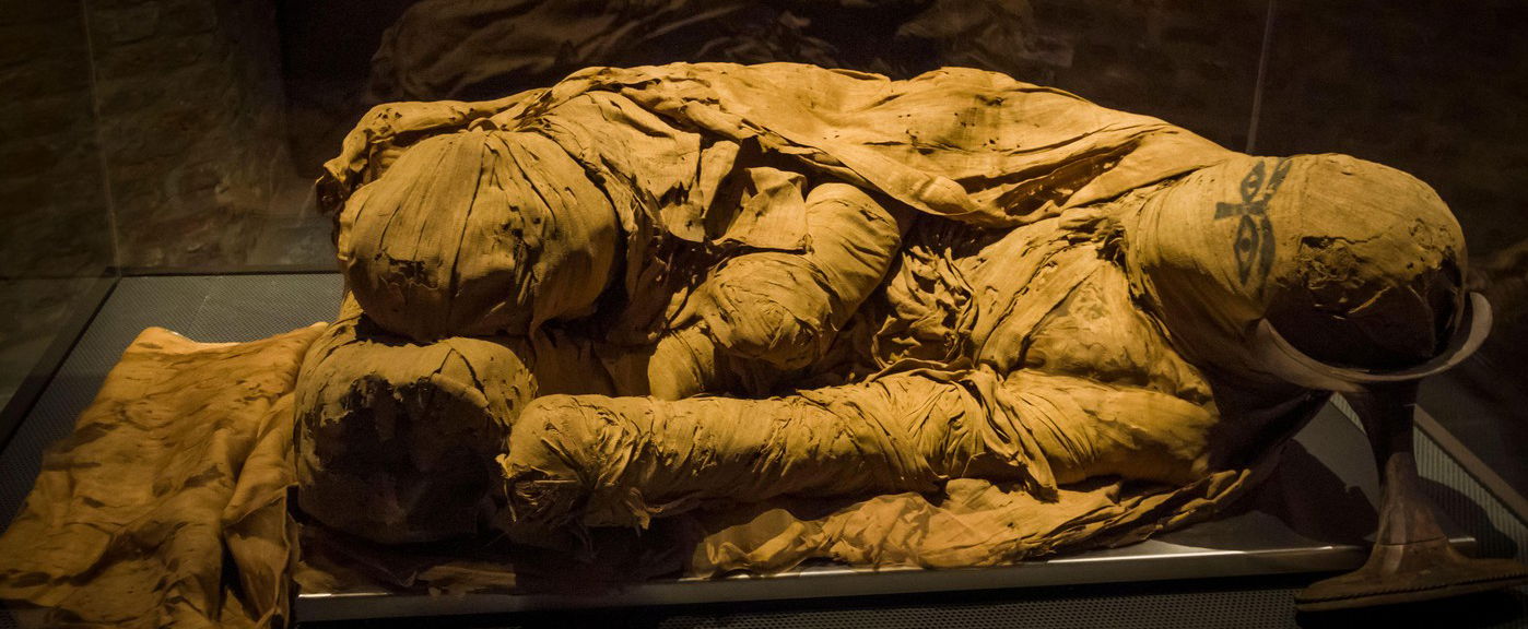 Sokk Egyiptomban, kinyitották a Föld legfélelmetesebb múmiájának szarkofágját, amit utána találtak, arra nem számítottak