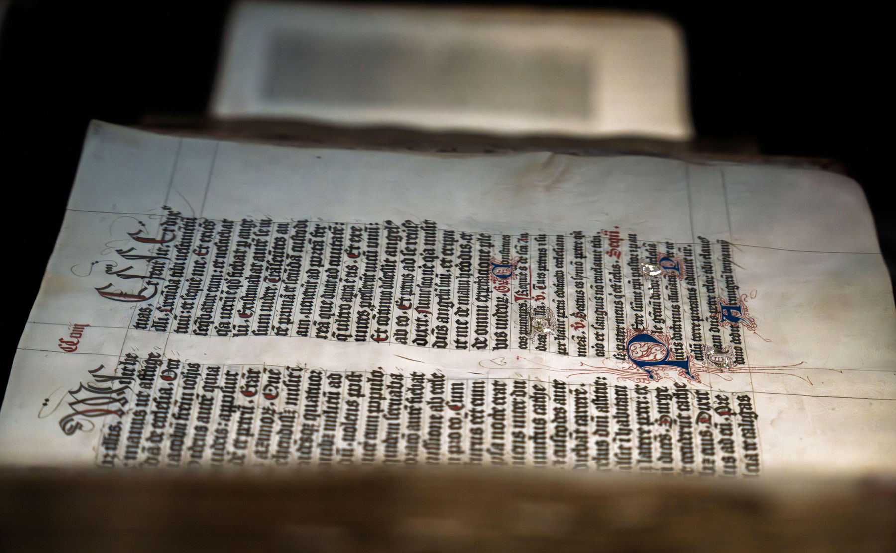 2 brutális szót használ a magyarokra egy 1000 éves keleti irat, totálisan idegen az elnevezés