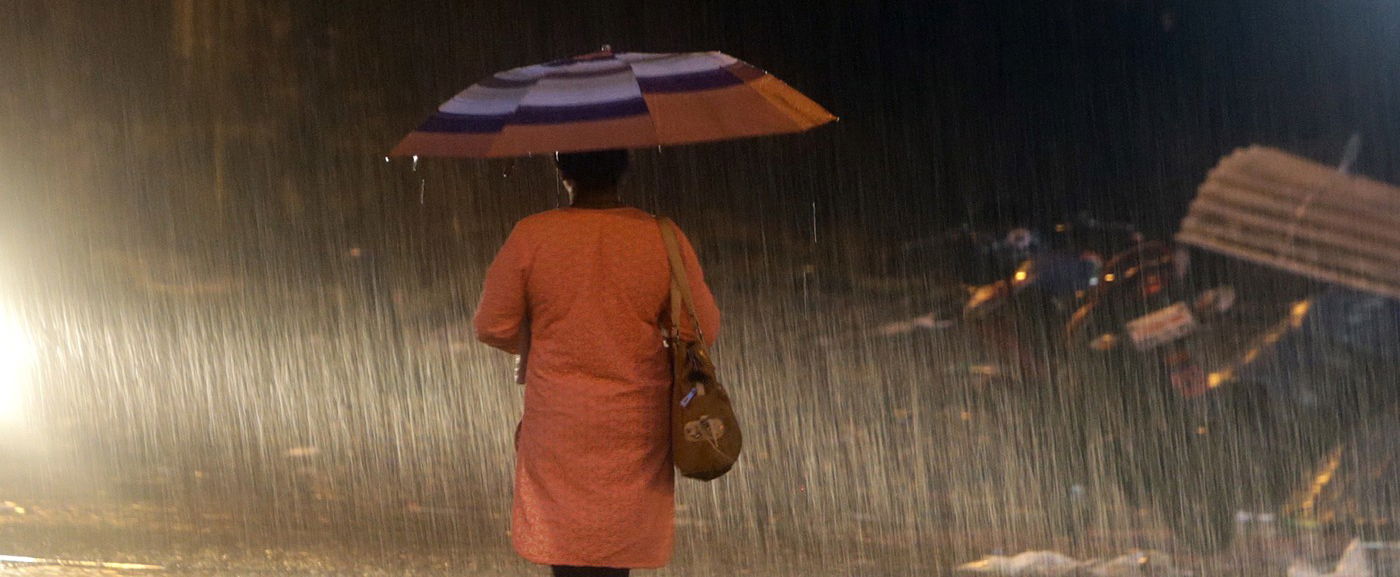 4 vármegye már sárgában, itt szakad le a csapadék, meg vannak számlálva az óráink már az érkezéséig? Részletes időjárás-előrejelzés