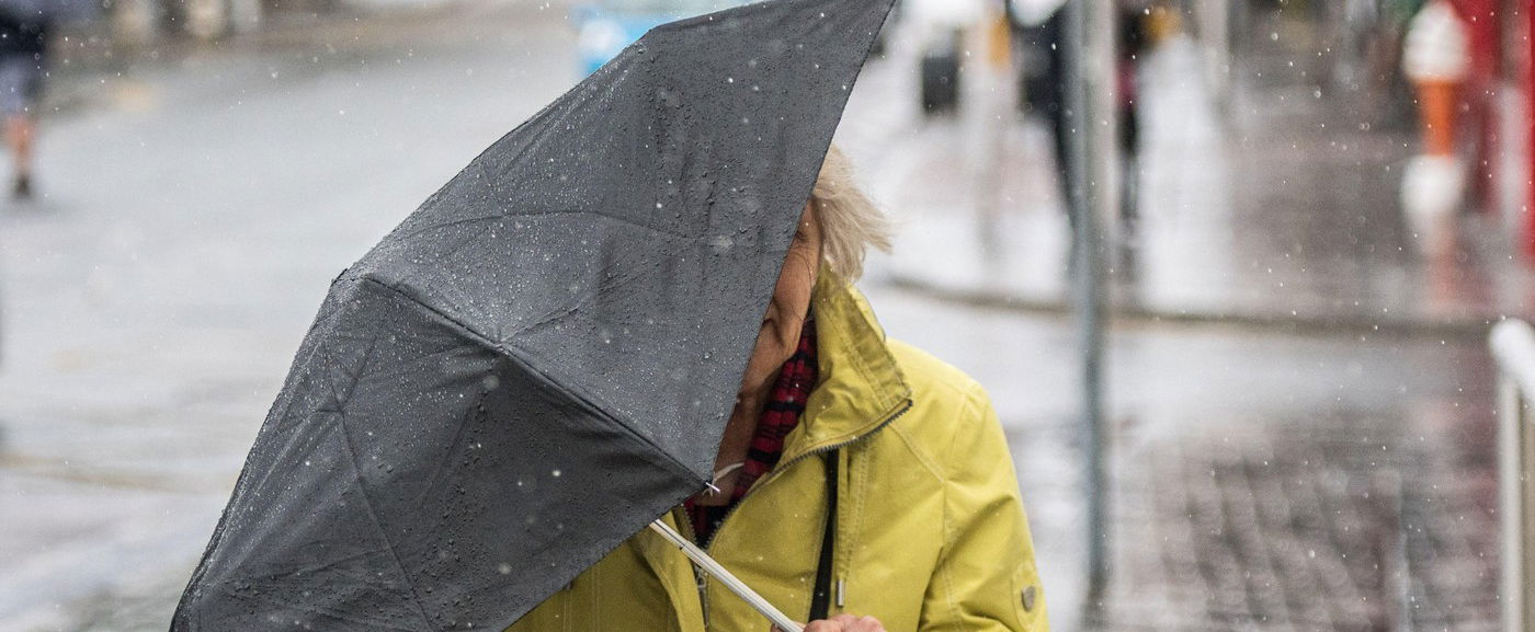 3 országrészre hatalmas eső zúdul, ezeken a helyeken jön a legtöbb csapadék a friss időjárás-előrejelzések szerint, itt kell majd készülni? Részletes időjárás-előrejelzés